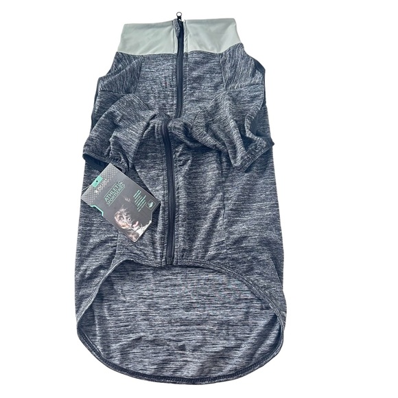 Pet Life Active Chewitt Wagassy 4Way Stretch Performance Long Sleeve Dog T-Shirt - Picture 1 of 3